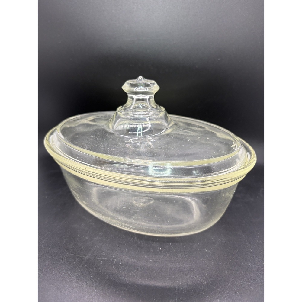 1915 - 1919 Antique Pyrex Oval Baking/Casserole‎ 5" H/w lid X 8.25 L X 6.25" w